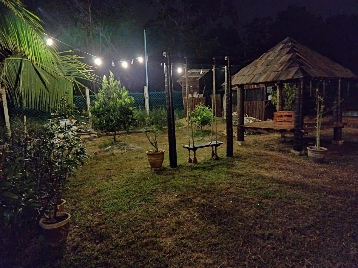 Tehel Farmhouse Malacca Esterno foto
